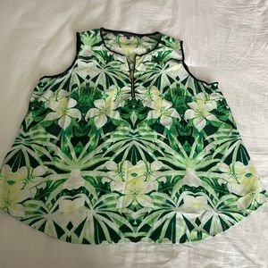Cute summer green pattern sleeveless top!